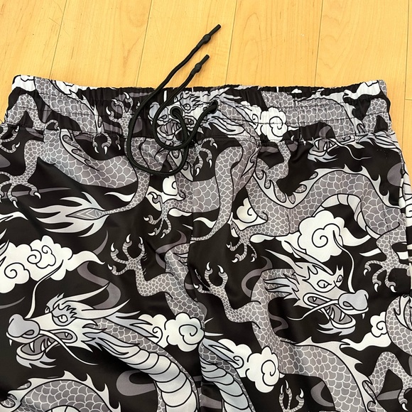 Men’s joggers 🏃‍♂️ Dragon 🐉 pants Large - Picture 5 of 8